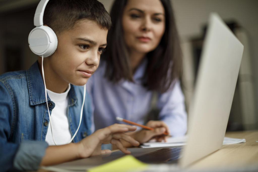 Revolutionizing Education: Unleashing the Power of Personalized Online Learning